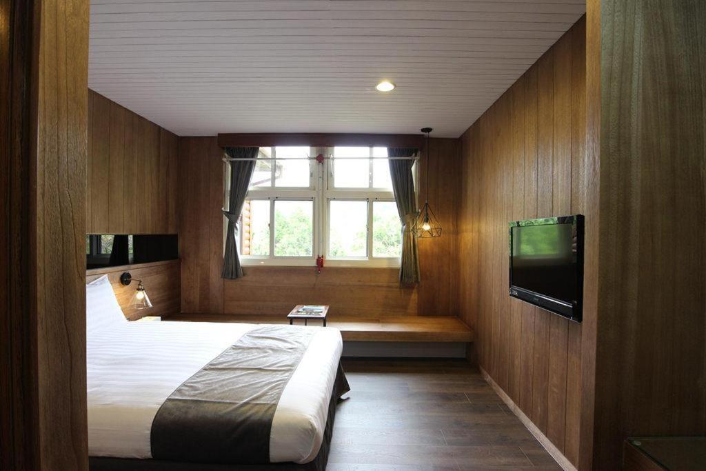 Taichung Business Hotel - Immortals Hills Хъпин Екстериор снимка